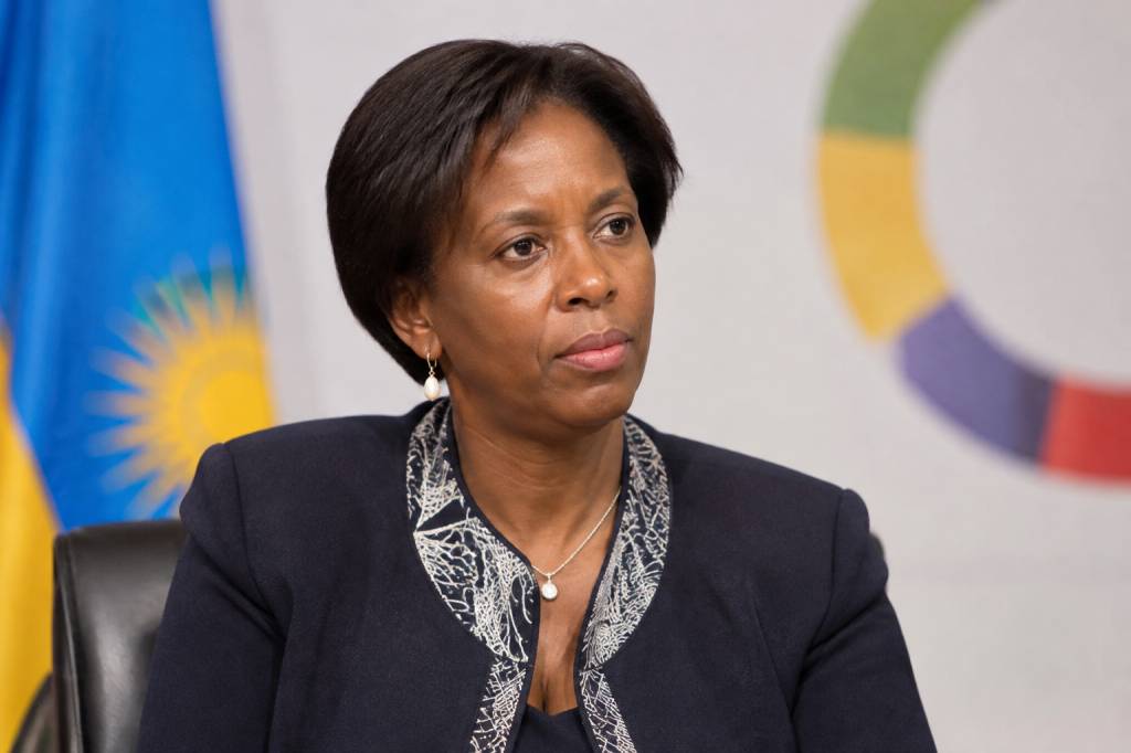 Qui est Louise Mushikiwabo et quel est son rôle dans la francophonie ?
